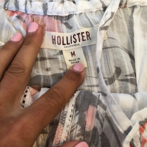 Hollister Floral Tank - Picture 3 of 3